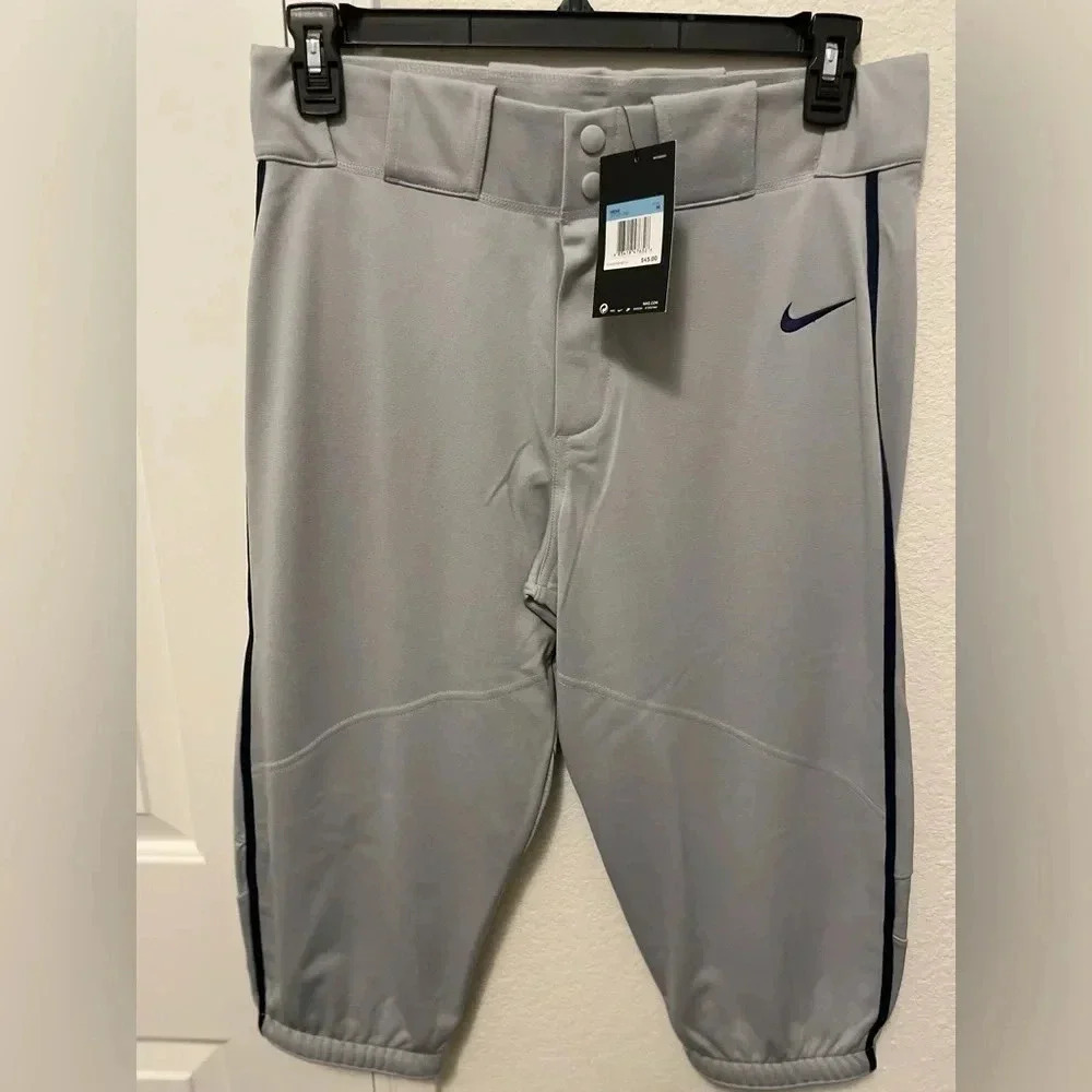 Nike men’s gray baseball pants size M